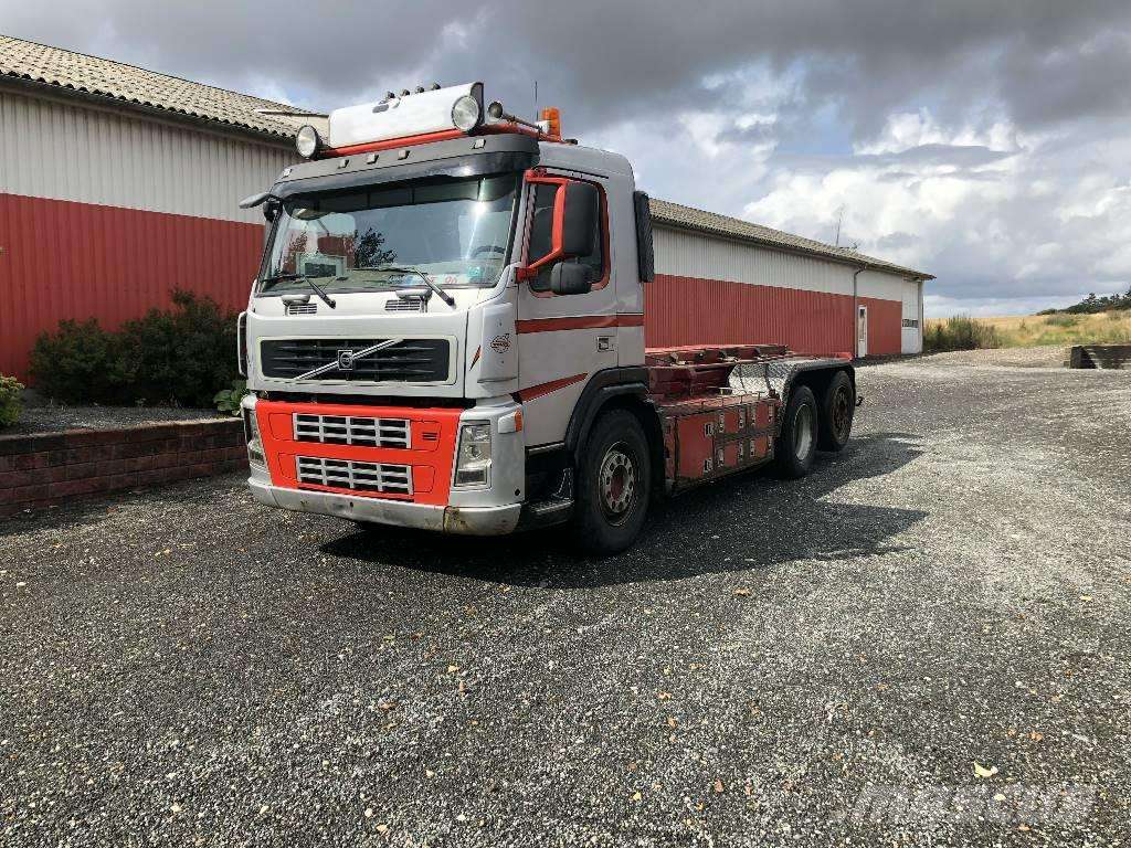 VOLVO FM9